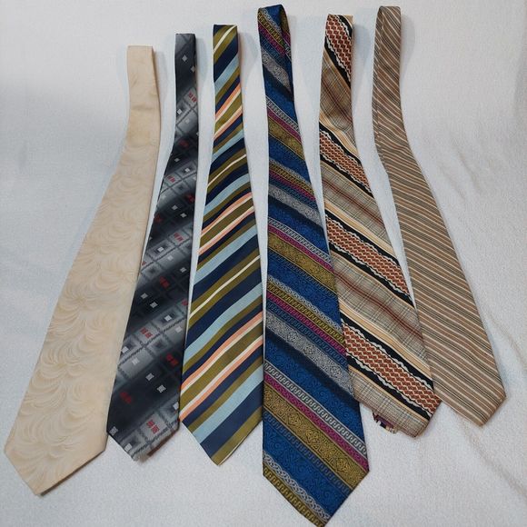 Men's Ties Lot of 6 Vintage Halston Puccini Wembley Regal Regalon Necktie Men - Picture 9 of 9